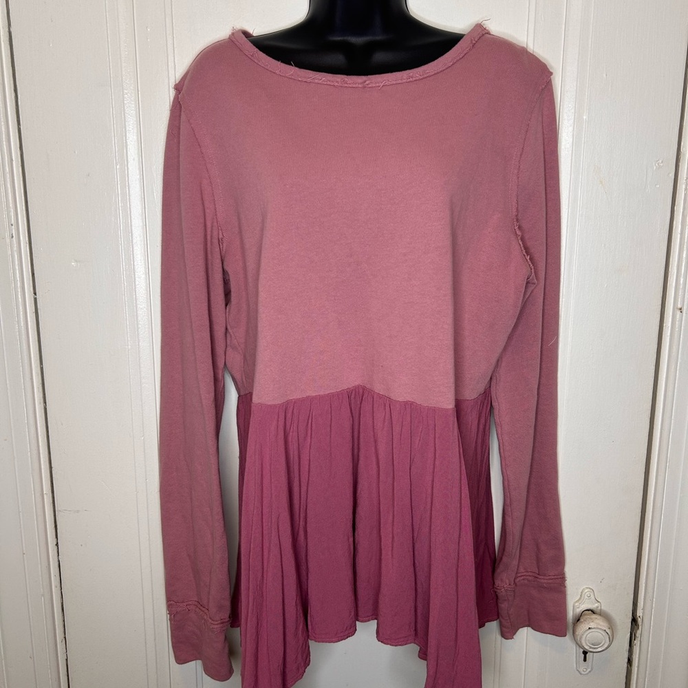 T.La Dusty Rose Long Sleeve Top